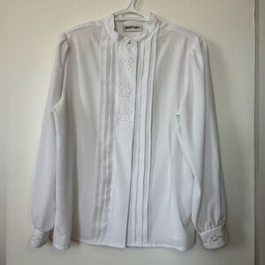 🎉4/30$🎉 Yves St. Clair White Blouse 🤍